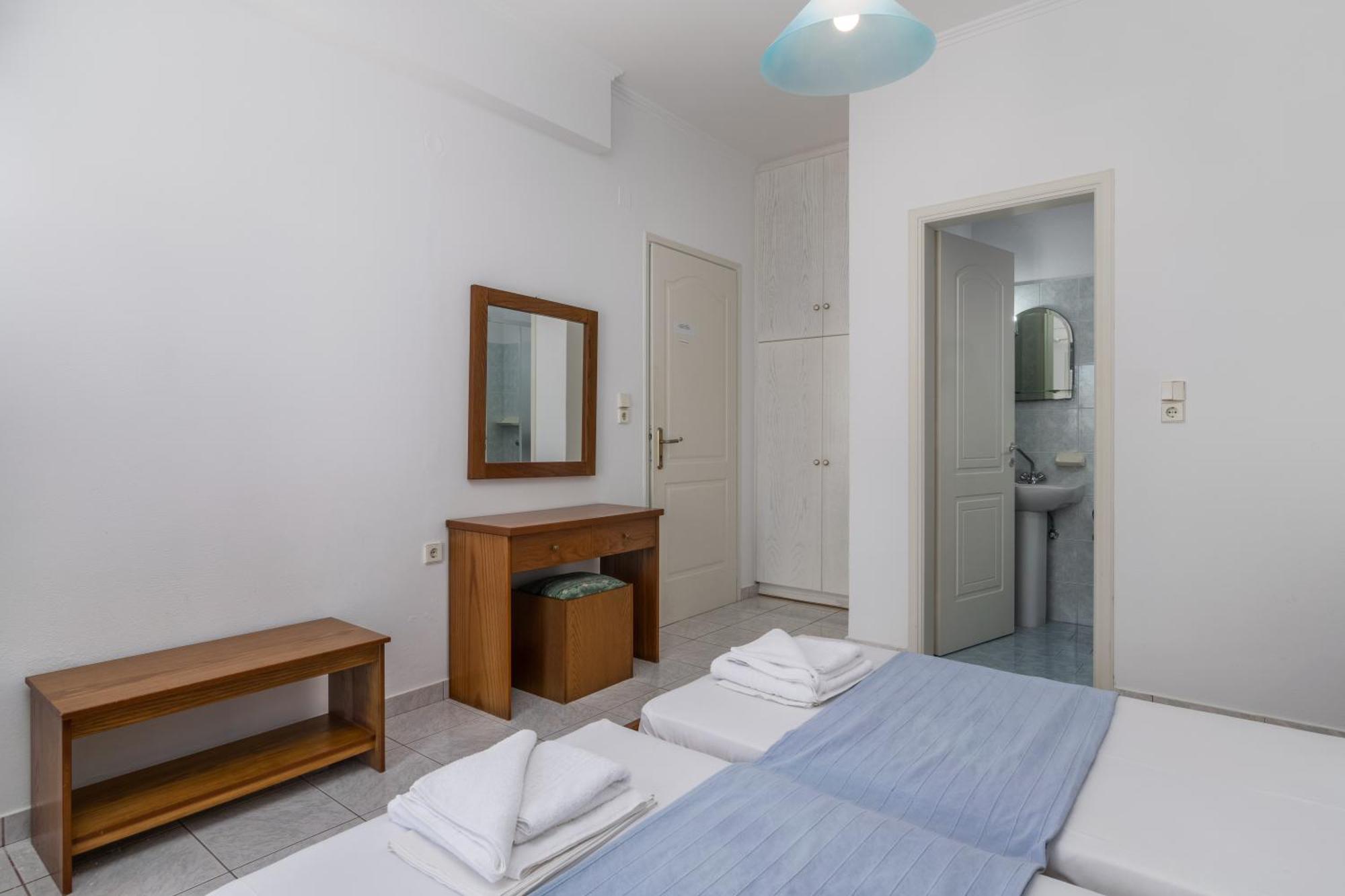 אדאמאס Tina'S Apartments חדר תמונה