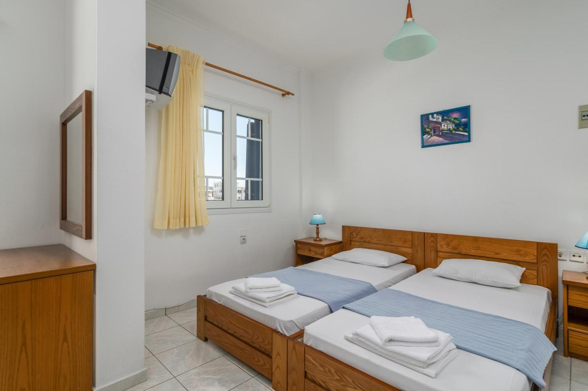 אדאמאס Tina'S Apartments חדר תמונה