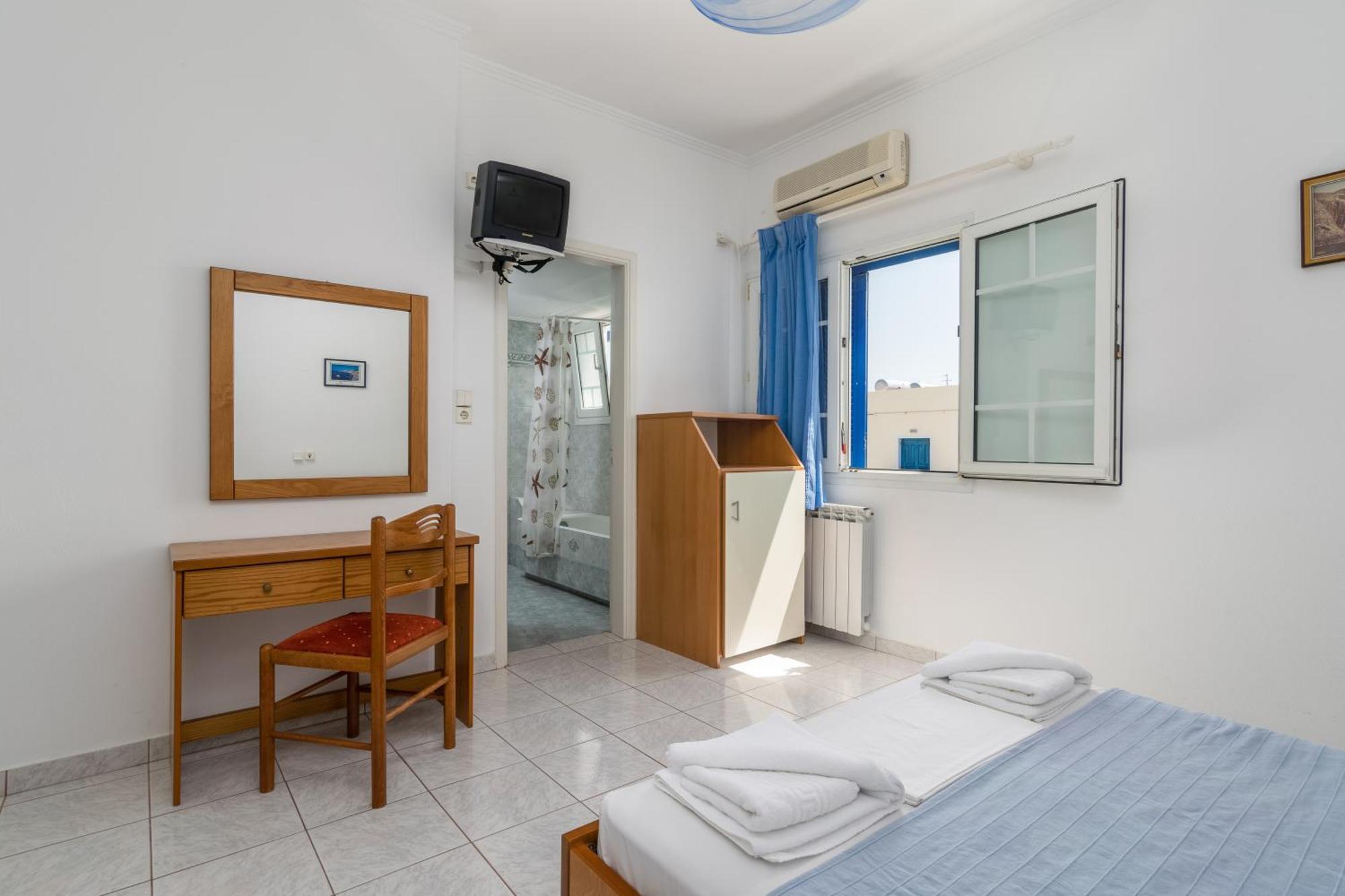 אדאמאס Tina'S Apartments חדר תמונה